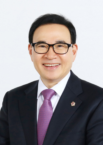 이용범 전 인천시의회 의장