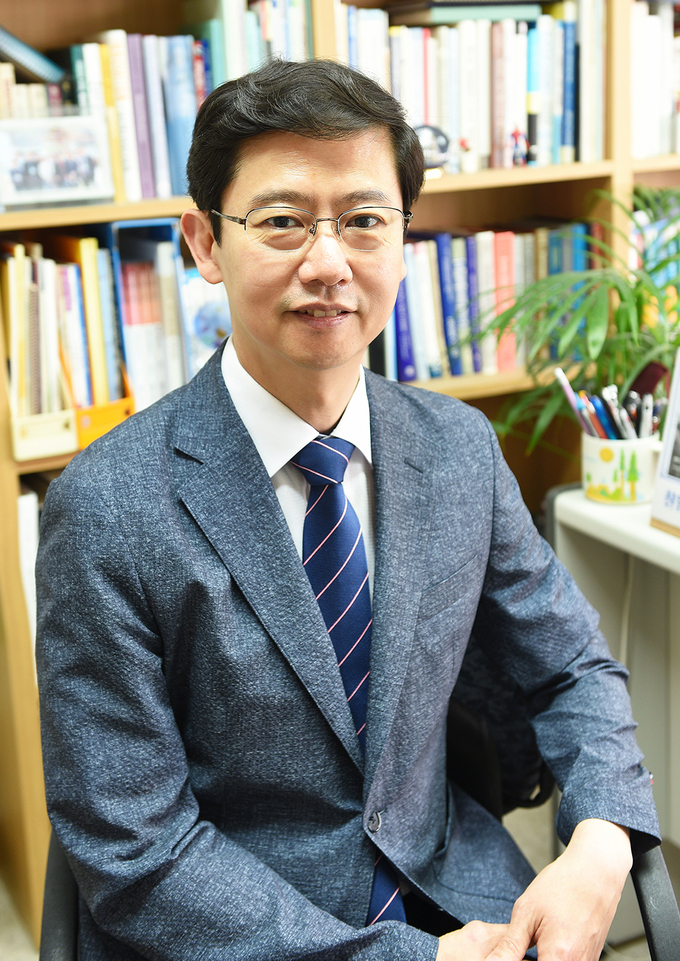 아주대의료원 이윤환 교수팀이 노쇠 예방 7대 수칙을 발표했다. (사진=아주대의료원 제공)