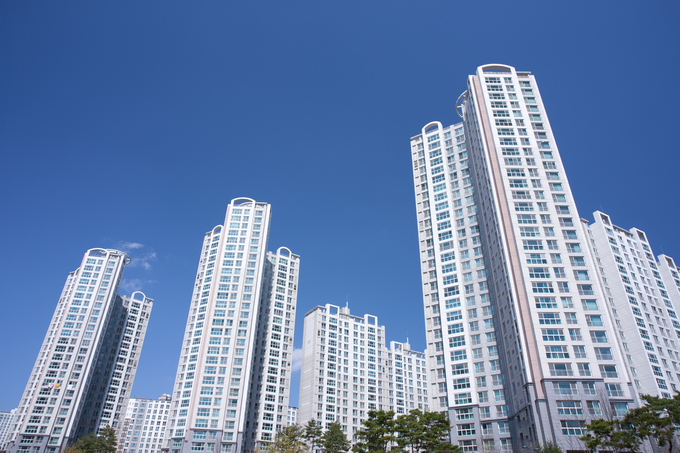 앞으로 500세대 이상 신축 공동주택단지에 다함께돌봄센터 설치가 의무화된다. (사진=이미지투데이)