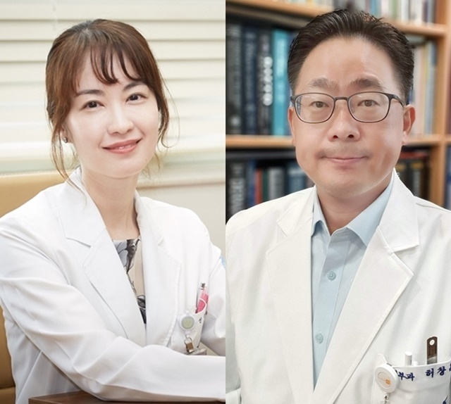 왼쪽부터 신정원 교수, 허창훈 교수