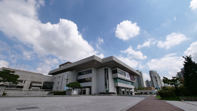 경기아트센터가 지난 11~12일 양일간 개최한 ‘2020 REBOOTING’ 프로젝트에 900여명의 관객이 참여했다. (사진=경기아트센터 제공)