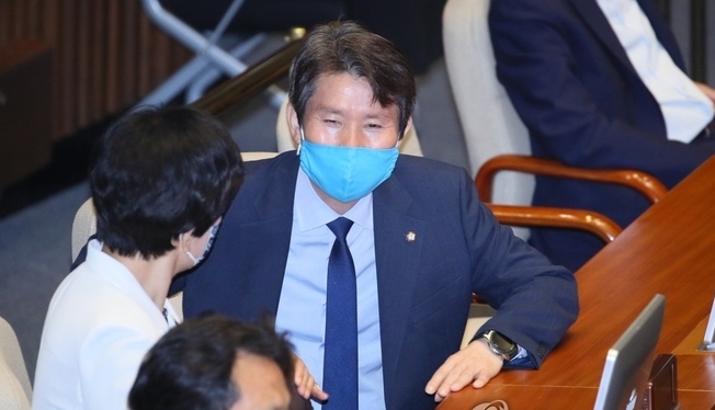  본회의 참석한 이인영 통일부 장관 후보자. (사진=연합뉴스) 