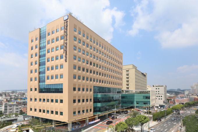 가톨릭대학교 성빈센트병원이 최근 건강보험심사평가원에서 발표한 ‘6차 관상동맥우회술 적정성 평가’ 1등급을 획득했다. (사진=가톨릭대학교 성빈센트병원 제공)