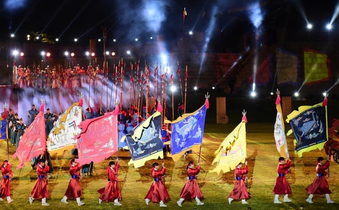 수원화성문화제 공연 장면 (사진=수원시 제공)