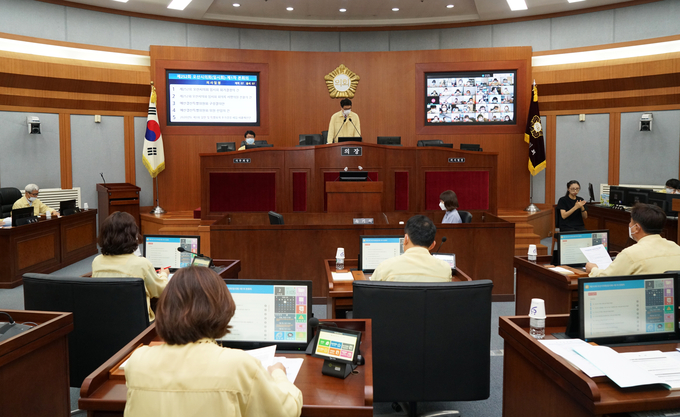 사진= 오산시의회는 지난 2일 제252회 임시회 제1차 본회의를 시작으로 10일간의 의정활동에 들어갔다./오산시의회 제공