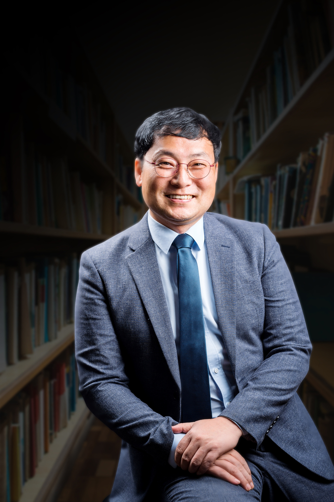 이경국 사회복지실천과교육연구소 소장(사진=우리동네사람들 제공)