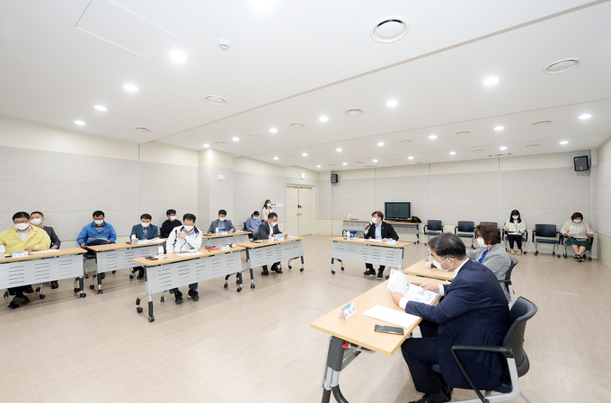 파주시의회 관광체육발전 연구용역 보고회가 개최되고 있다. /파주시의회 제공