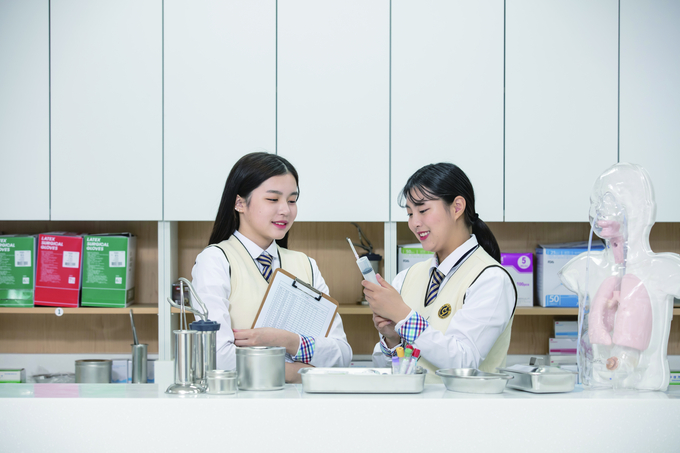 덕영고는 2019년 보건간호과를 신설해 보건간호 전문 인재 양성을 위해 노력하고 있다. (사진=덕영고 제공)