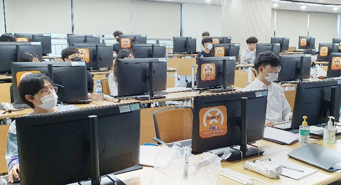 사진= 오산대학교(총장 허남윤) 대학일자리센터는 오산시 지역청년 및 오산대 재학생 대상 자격취득과정 ‘지역거버넌스 클래스’ CAD2급 과정을 지난달 09월 15일부터 9월 29일까지 운영했다고 전했다./오산대학교 제공