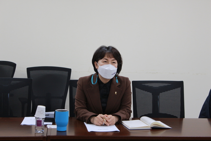 경기도의회 원미정 의원이 탈석탄 금고 조례 개정을 위한 전략 세미나를 개최했다(사진=경기도의회 제공)
