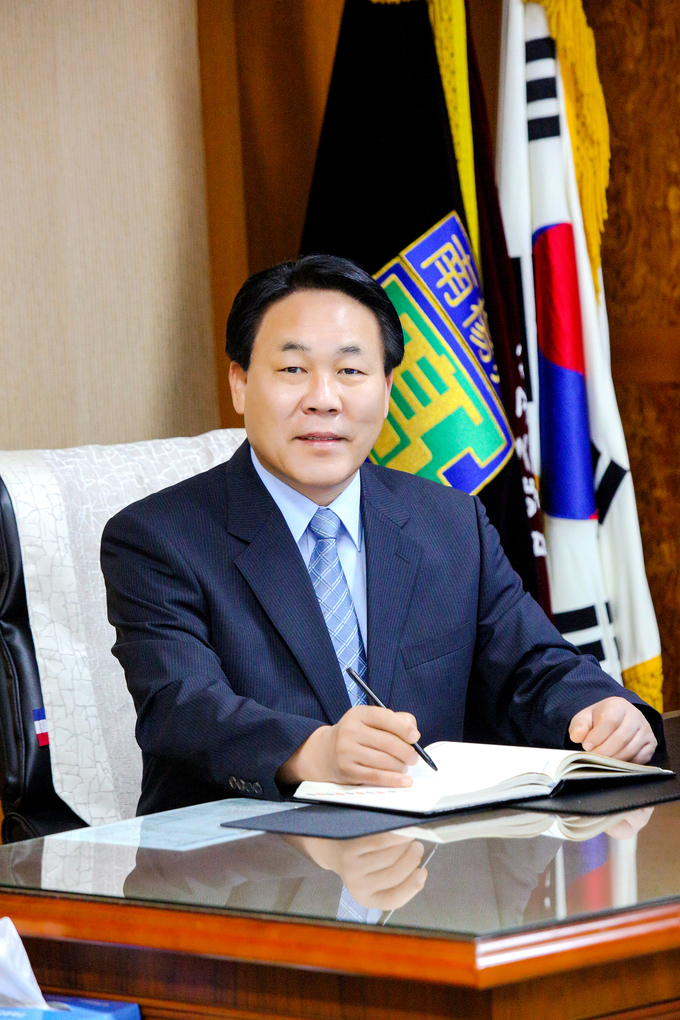 유충조 남양주공업고등학교 교장. (사진=남양주공업고등학교 제공)