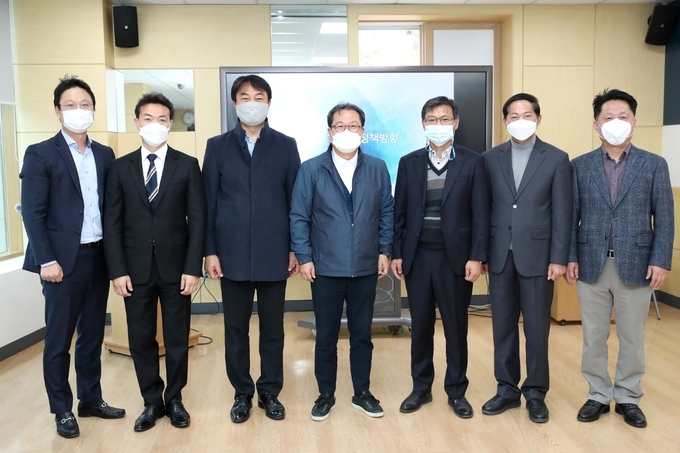 3기 신도시예 포함된 신도시 지저체장들이 자신들의 의견도 적극 반영해 달라는 의견을 제시했다. 