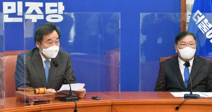 이낙연 더불어민주당 대표가 9일 오전 서울 여의도 국회에서 열린 최고위원회의에서 발언을 하고 있다. (사진=연합뉴스) 