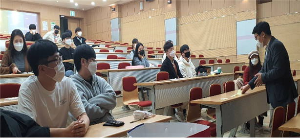 오산대학교 재학생 및 졸업생 대상으로 대기업공기업대비반 프로그램을 운영했다.(사진=오산대학교 제공)