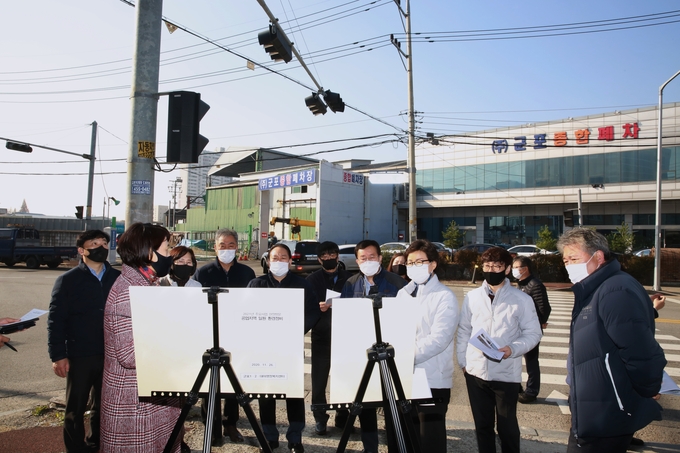 군포시의회가 2021본예산 대비 주요사업 현장을 방문했다.