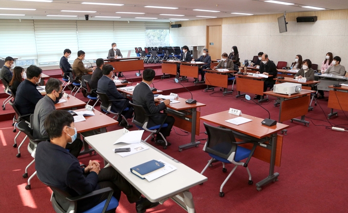용인시 미세먼지 종합대책 수립 용역 최종보고회 모습 (사진=용인시 제공)