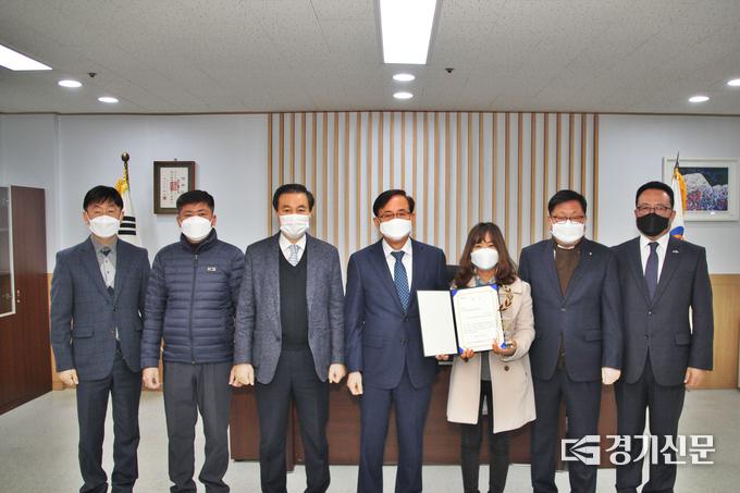포천도시공사는 제17회 대한민국 평생학습대상에서 특별상을 수상했다. (사진=포천도시공사 제공)