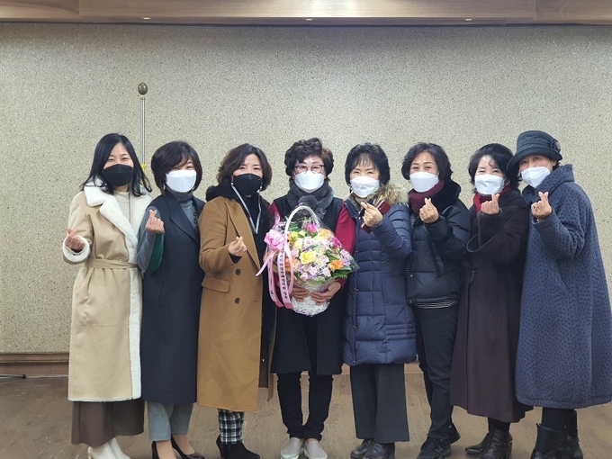 ㈔경기도여성단체협의회 남양주시지회 제11대 여성단체협의회장 선거에서 신선균(현 남양주시여성단체협의 회장)씨가 당선됐다.(사진=남양주시 제공)