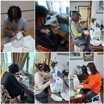 광주시자원봉사센터 소속 다옴봉사회 회원들이 각 가정에서 2개월 동안 수작업으로 마스크를 만들고 있다. (사진=광주자원봉사센터 제공)