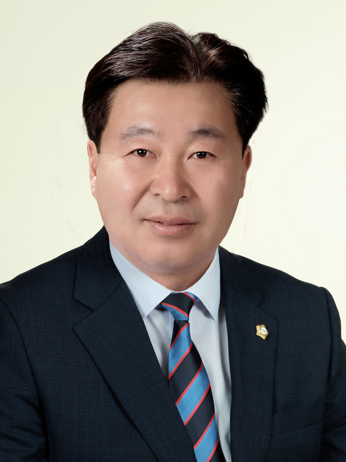  배영식 가평군의회 의장 (사진= 가평군의회 제공)