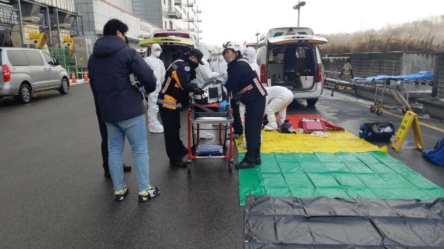 13일 파주 LG디스플레이 8공장에서 화학물질이 유출돼 7명의 사상자가 발생했다. (사진=파주소방서 제공)