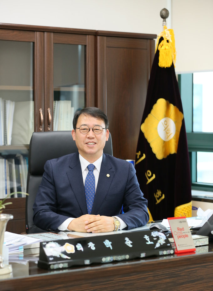 박춘호 시흥시의회 의장 (사진= 시흥시의회 제공)