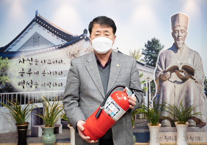 남양주시의회 이철영 의장이 지난 20일 ‘119 릴레이 챌린지’에 동참했다.(사진=남양주시의회 제공)