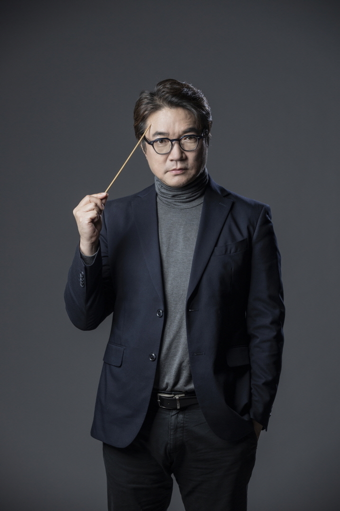 원일 경기시나위오케스트라 예술감독이 3일 열리는 ‘ARKO한국창작음악제’ 무대에서 지휘를 맡는다. (사진=경기아트센터 제공)