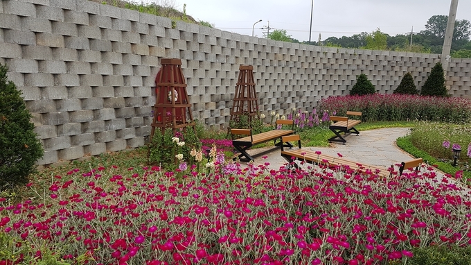 지난해 조성된 파주1리 마을 정원. (사진=파주시 제공)