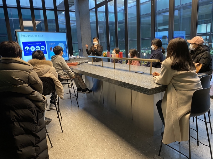 남양주시가 다산1동 정약용도서관 3층에 對시민 환경체험 공간인 ‘에코피아 라운지(Ecopia Lounge)’를 16일 오픈했다.(사진=남양주시 제공)