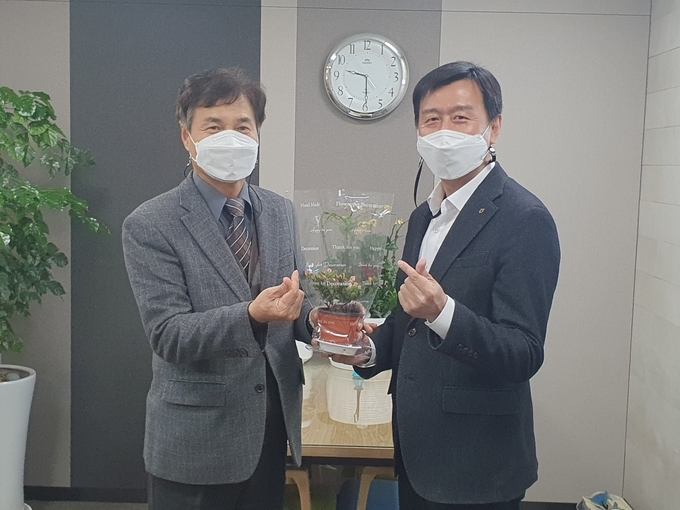 NH농협 오산시지부가 화훼농가 돕기 캠페인을 실시한다. (사진=NH농협 오산시지부 제공)