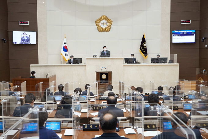 4일 개회한 용인시의회 '제253회 임시회' 본회의장 모습 (사진=용인시의회 제공)