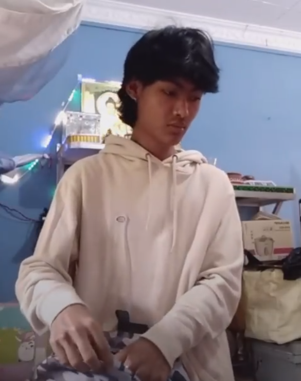(사진=미얀마의 스트리머 카웅 흐테트가 올린 영상 화면 캡처)