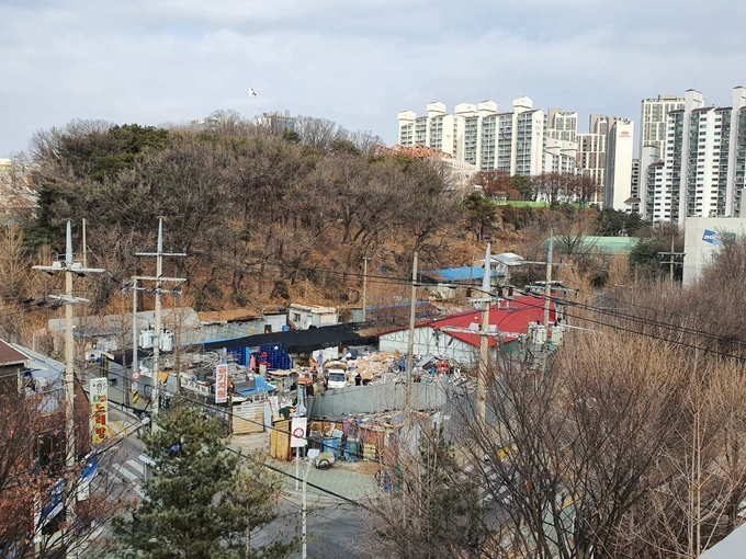 구리시가 18일 체육관 근린공원, 부지를 우여곡절 끝에 공탁 및 수용 완료하고 착공했다. (사진=구리시 제공)