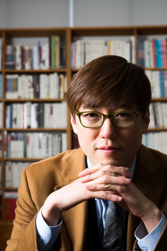 ‘역사잇기 뮤지컬 갈라콘서트 : 뮤지컬 역사 톡! 그날’에선 역사학자 심용환 작가의 진행과 해설도 곁들여질 예정이다. (사진=국립박물관문화재단 제공)