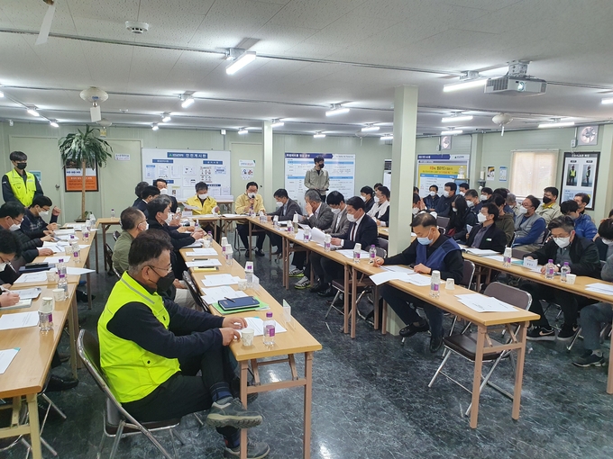 성남 판교대장 도시개발사업 공공시설 인계인수 협의체 총괄 회의가 지난 30일 진행되고 있다. (사진=성남시 제공)