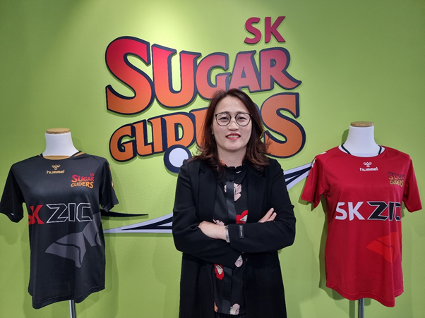 SK슈가글라이더즈 4대 감독에 오른 오성옥 감독 모습 (사진=SK슈가글라이더즈 제공)
