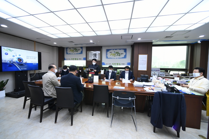 구리시는 지난 26일 공동조사 용역 착수 보고회를 개최하고 있다. (사진=구리시 제공)