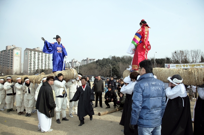 판교 쌍용거줄다리기 모습. 