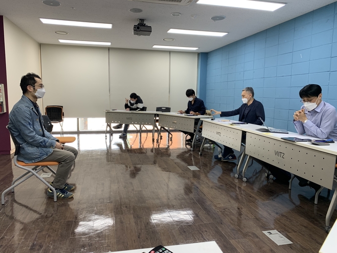 성남독립영화제작지원에 응모한 작품에 대해 면접심사가 진행되고 있다. (사진=성남문화재단 제공)