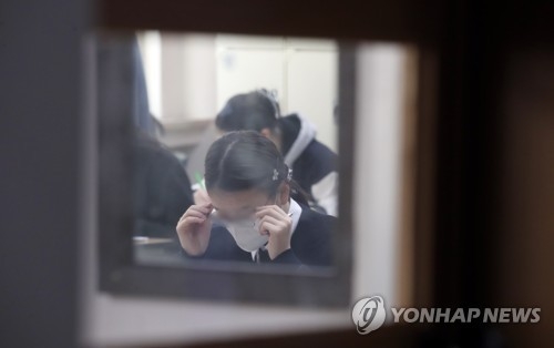 올해 문·이과 구분 없는 통합수능 첫 시행을 앞두고 치른 4월 교육청 모의고사에서 수학 과목의 격차가 지난달 모의고사보다 더 크게 벌어진 것으로 나타났다. (사진=연합뉴스 제공)