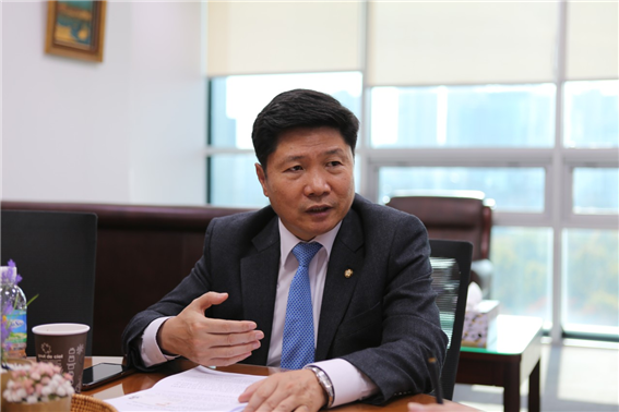 홍기원 국회의원(더민주·평택갑)