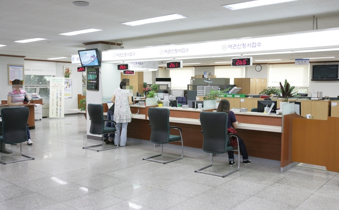 안양시가 혁신과 변화로 수요자 중심의 여권민원서비스를 제공한다. (사진=안양시 제공)