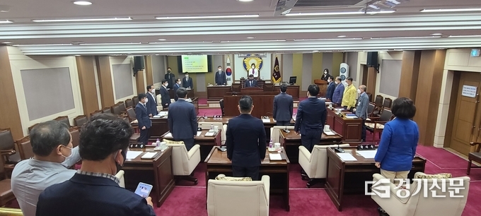 포천시의회 대회의실에서 제158회 포천시의회 정례회 개회식이 열리고 있다. (사진=문석완 기자)