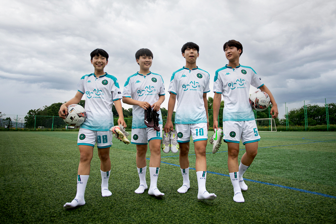 안산그리너스FC가 스포츠웨어 브랜드 CRIC과 사회공헌 스폰서십 업무협약을 체결했다. (사진=안산그리너스FC 제공)