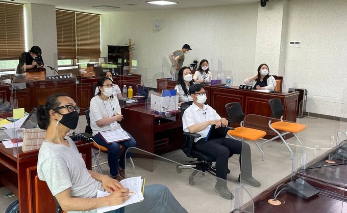 시민모니터링 대표단이 제203회 정례 본회의 방청을 시작으로 오는 29까지 의정왈동을 꼼꼼히 살핀다. (사진=시민모니터링단 제공)