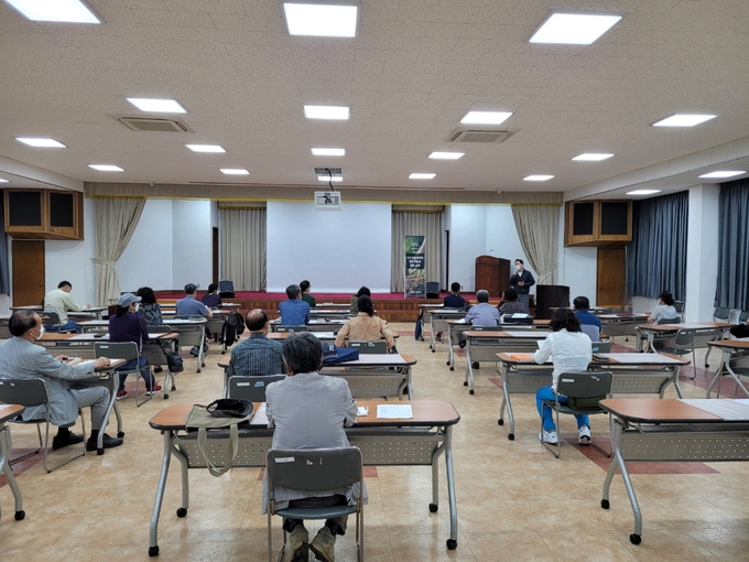 남양주시 농업기술센터는 6월 9일부터 25일까지 농업인 전문 능력 향상과 성취도 제고를 위해 국가기술자격증(종자기능사) 취득 교육을 실시한다.(사진=남양주시 제공)