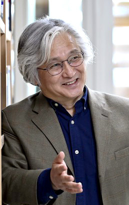 김민웅 경희대 미래문명원 교수