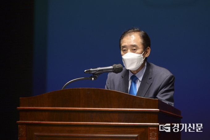 박윤국 포천시장이 축사를 하고 있다. (사진=포천시 제공)