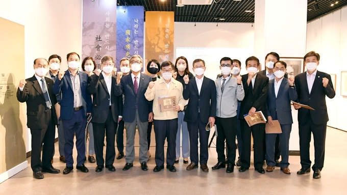 광주시 남한산성아트홀에서 광주의 독립운동가 제3회 해공기념주간을 맞아 특별전시회를 개최하고 있다. (사진=광주시 제공)